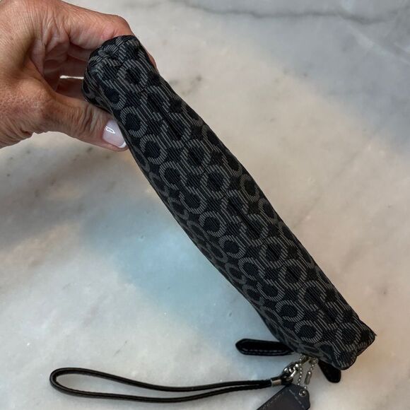 COACH Madison Needlepoint Signature Op Art Double Zip Wristlet Wallet 50392 - Picture 8 of 15